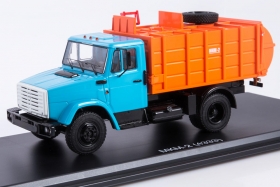ЗиЛ-4333 мусоровоз МКМ-2 - голубой/оранжевый 1:43