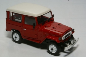 Toyota Land Cruiser BJ40 4х4 - 1974 - red 1:43