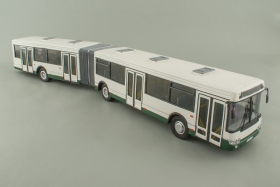 Ликинский автобус-6213 автобус городской сочлененный - зеленый/белый 1:43