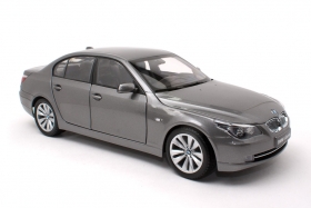 BMW 550i (E60) Facelift - grey 1:18