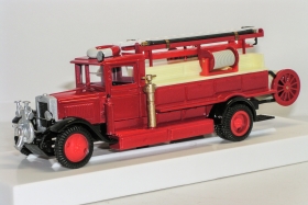 ЗиС-11 пожарный автомобиль ПМЗ-6 с передним насосом и дополнительным пожарным оборудованием (ДПО) 1:43