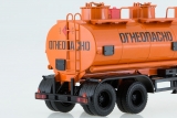 КАМАЗ-54112 седельный тягач + полуприцеп-цистерна для светлых нефтепродуктов НЕФАЗ-96742-010 1:43
