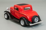 Ford 3-window Coupe - 1932 - красный - без коробки 1:34