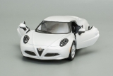 Alfa Romeo 4C - 2013 - белый металлик - без коробки 1:32