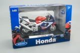 Honda CBR900RR Fireblade мотоцикл 1:18