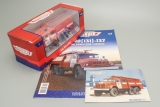 ЗиЛ-131 пожарная автоцистерна АЦ-40 (131) модель 137 - №1 с журналом (+открытка) 1:43