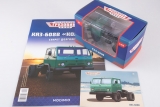 КАЗ-608В «Колхида» седельный тягач - №31 с журналом (+открытка) 1:43