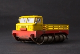 ЛФМ-РФД-ГПИ-72 ледово-фрезерная машина на роторно-винтовых движителях - жёлтый/красный со следами эксплуатации - вариант 2 1:43