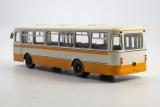 Ликинский автобус-677М автобус городской - бежевый/охра 1:43