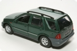 Mercedes-Benz M-class - темно-зеленый металлик 1:38