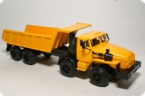 Миасский грузовик-6614 самосвал - желтый 1:43