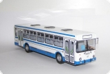 Ликинский автобус-5256.25 автобус пригородный - синий/белый 1:43