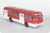 Ликинский автобус-677М автобус городской - 1980 - красный 1:43