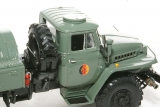 Миасский грузовик-375 автоцистерна АЦ-5 Армия ГДР 1:43