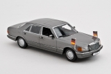 Mercedes-Benz 500 SEL (W126) - 1989 - Helmut Kohl - with figurine 1:43