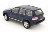 Volkswagen Touareg - темно-синий металлик 1:24