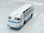 ЛАЗ-695Е автобус - белый/синий 1:43