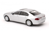 BMW 7-Series (E65) - 2001 - with engine - silver 1:43