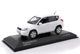 Toyota RAV4 - 2006 - white 1:43