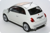 Fiat 500 L - белый 1:24