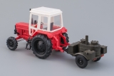 МТЗ-82 Трактор + прицеп-кухня - пластик - красный/белый/хаки 1:43