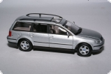 Volkswagen Passat Wagon - серебристый металлик 1:43