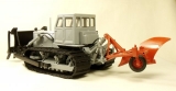 Т-100МБГП гусеничный трактор с корчевателем и навесным плантажным плугом ППН-50 1:43