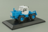 Т-150К трактор колесный - синий/белый - №11 с журналом 1:43