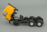 МАЗ-6422 седельный тягач (поздняя кабина) - желтый 1:43