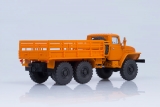 Миасский грузовик-4320 бортовой с тентом - оранжевый 1:43